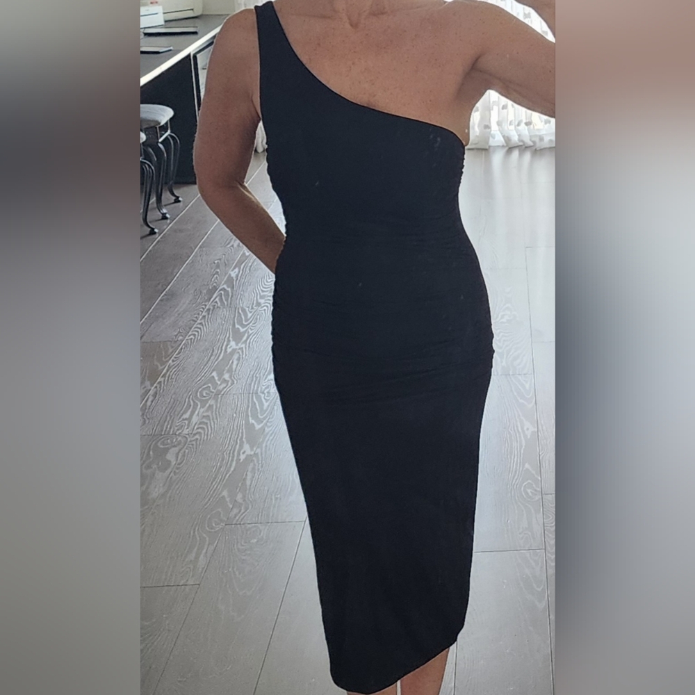Elegant Black Dress